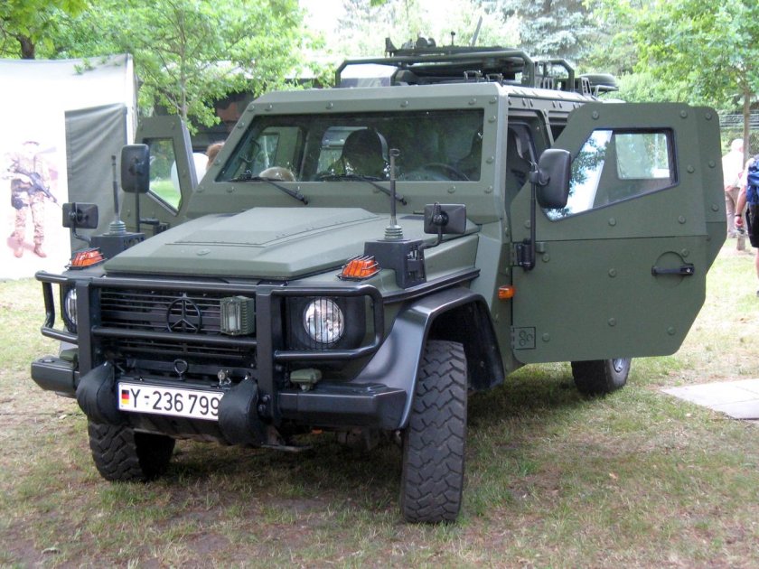 Бронеавтомобиль LAPV Enok