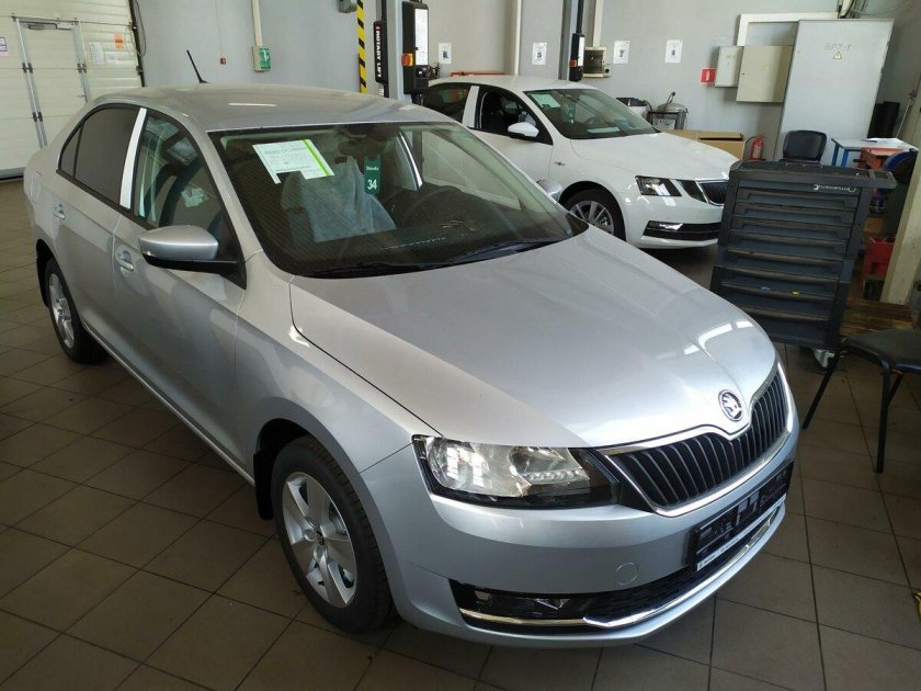 Шкода рапид 2017 90 л с