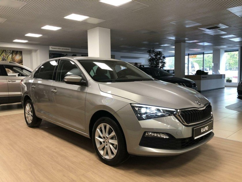 Шкода Рапид 2021
