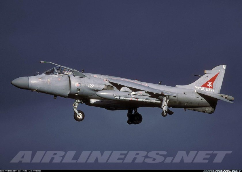 Си Харриер самолет