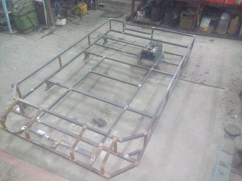 Экспедиционный багажник на УАЗ 469