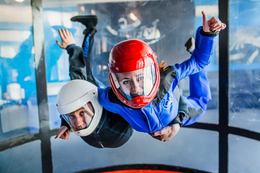 Полет в аэротрубе