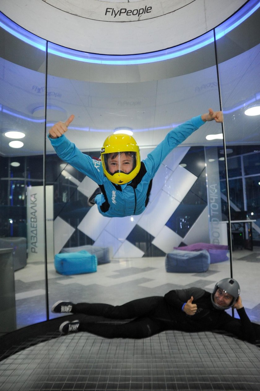 Полет в аэротрубе