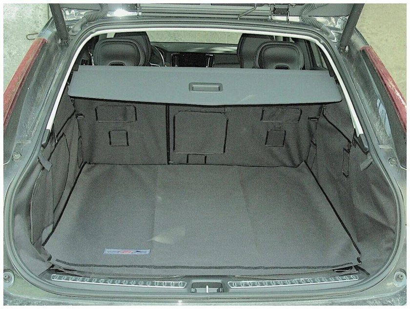 Объем багажника Камри