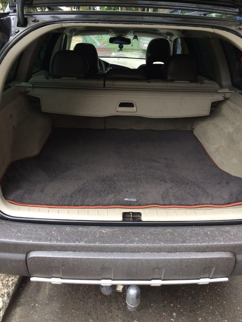 Багажник Вольво хс70