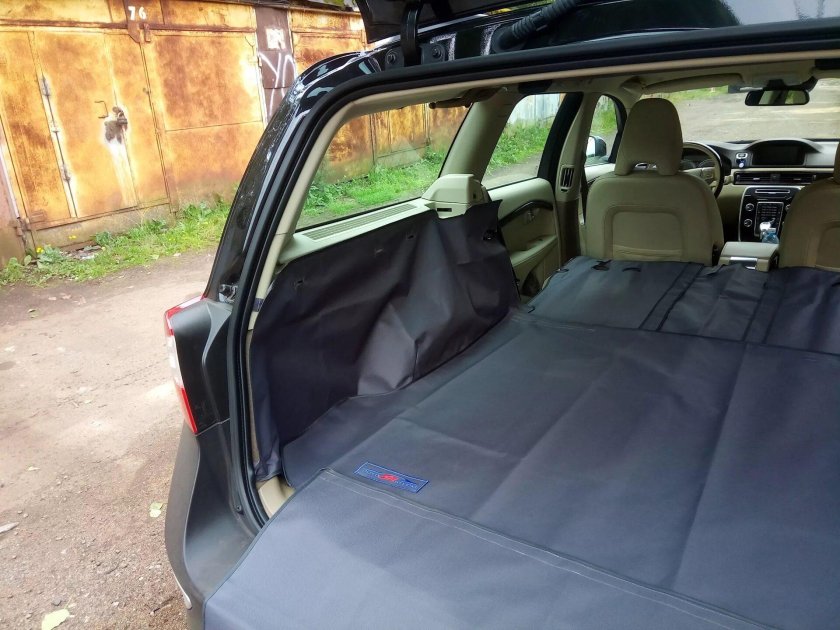 Багажник Вольво хс70