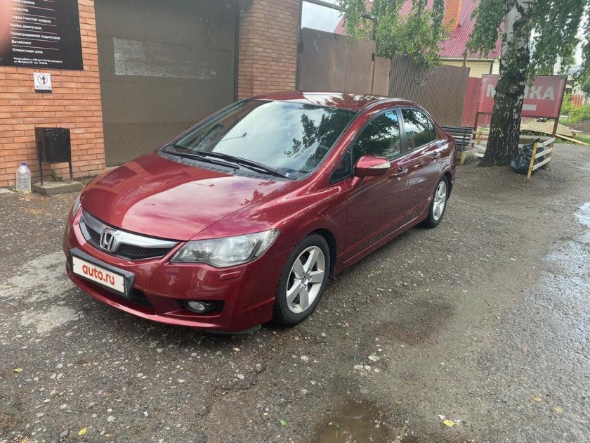 Honda civic 2007 седан красный
