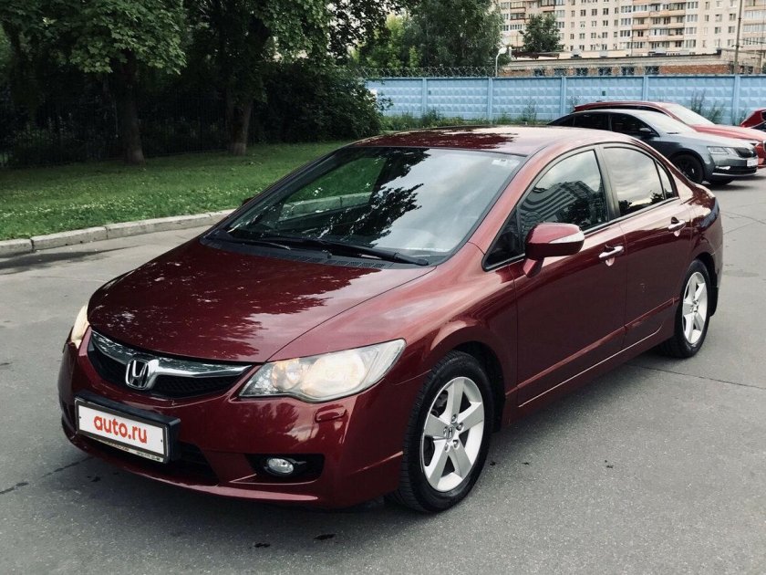 Honda Civic 2008 красный