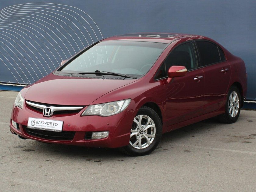 Хонда цивик 2007 года красная