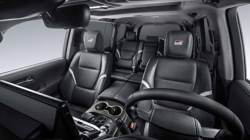 Toyota Land Cruiser 300 gr Sport