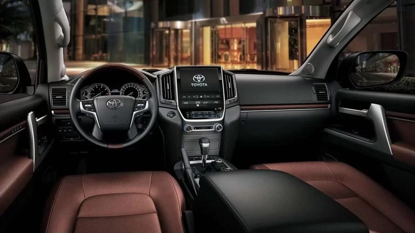 Toyota Land Cruiser Prado 300 салон