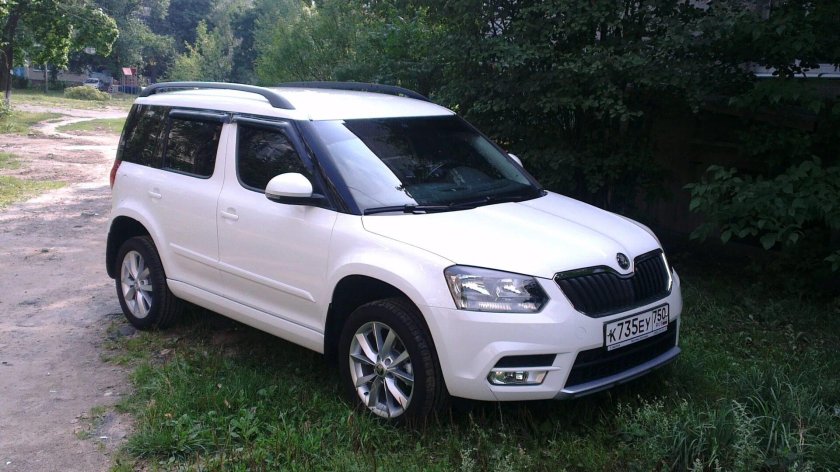 Шкода Йети белая