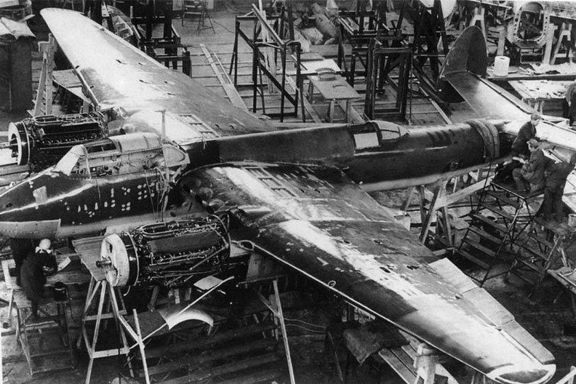 Самолет ту 2