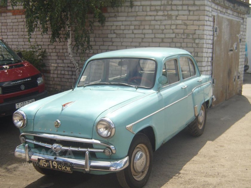 Москвич-405 автомобиль