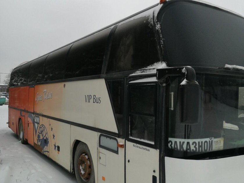 Автобус неоплан 516