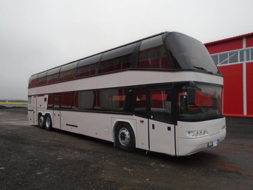 Neoplan 122/3