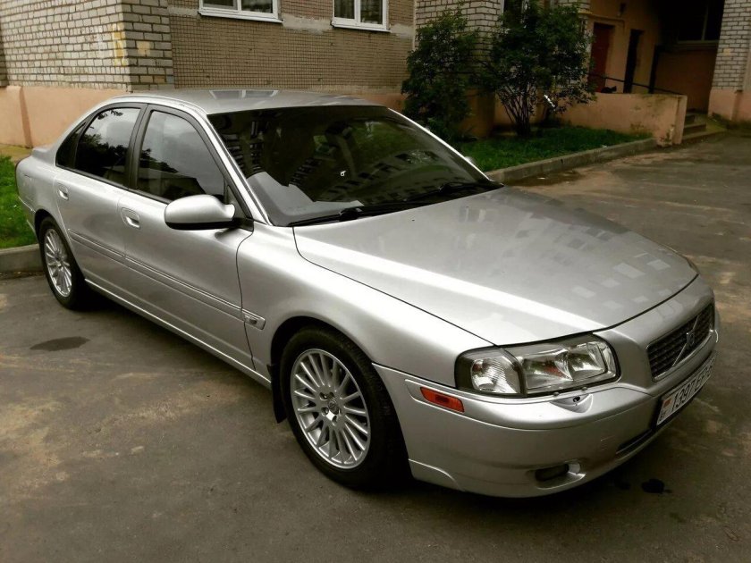 Вольво s80 2000г