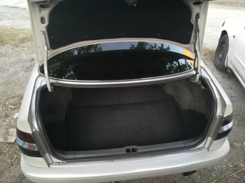 Багажник Toyota Corolla ae120