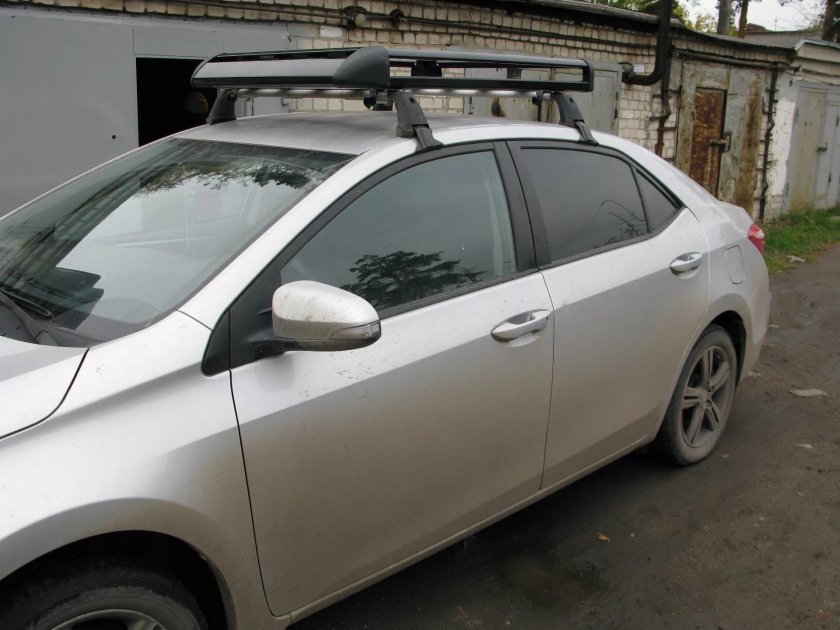 Багажник на крышу Тойота Королла 120