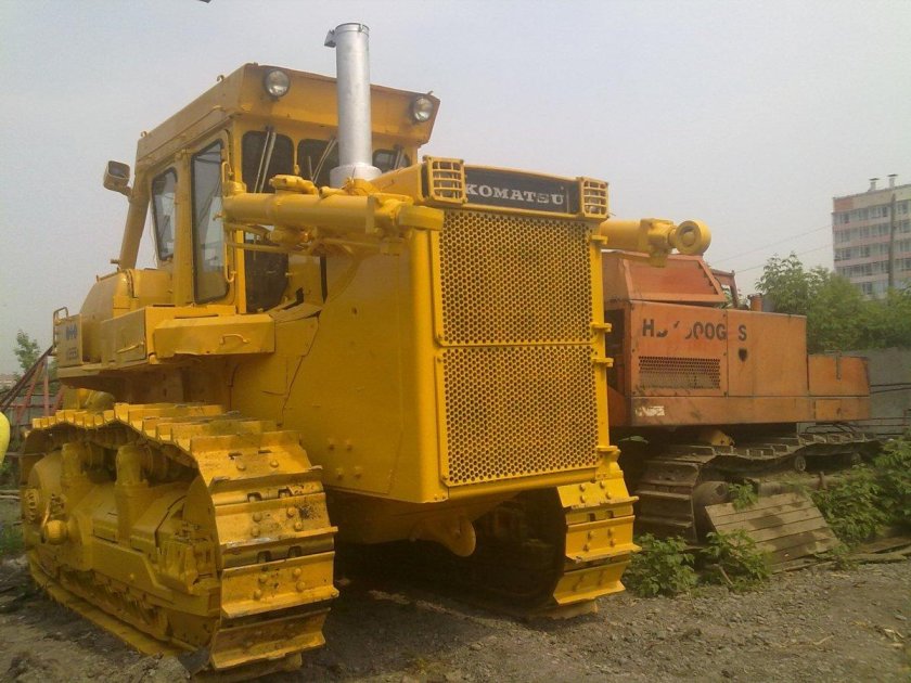 Бульдозер Komatsu d355a