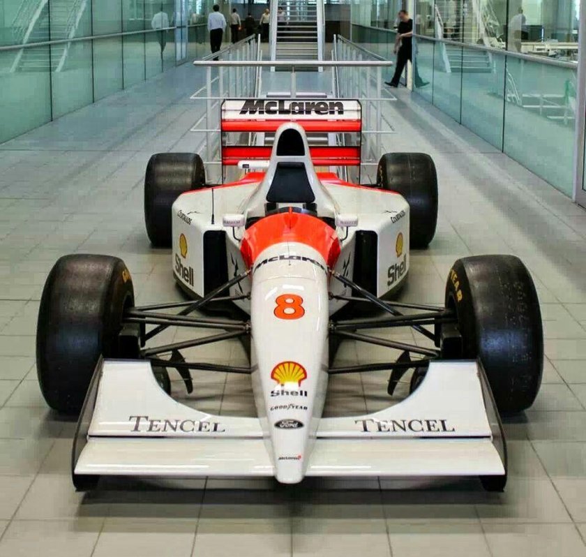 MCLAREN mp4/8