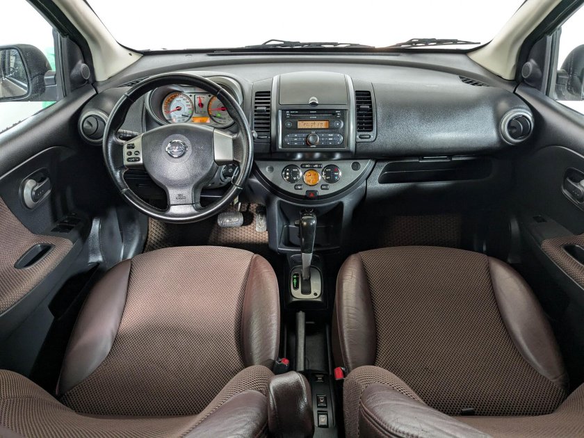 Ниссан ноте 2007