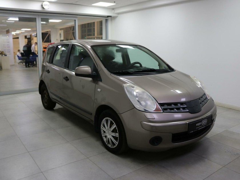 Ниссан ноут 2007