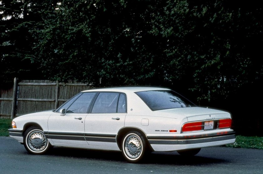 Бьюик парк Авеню 1990