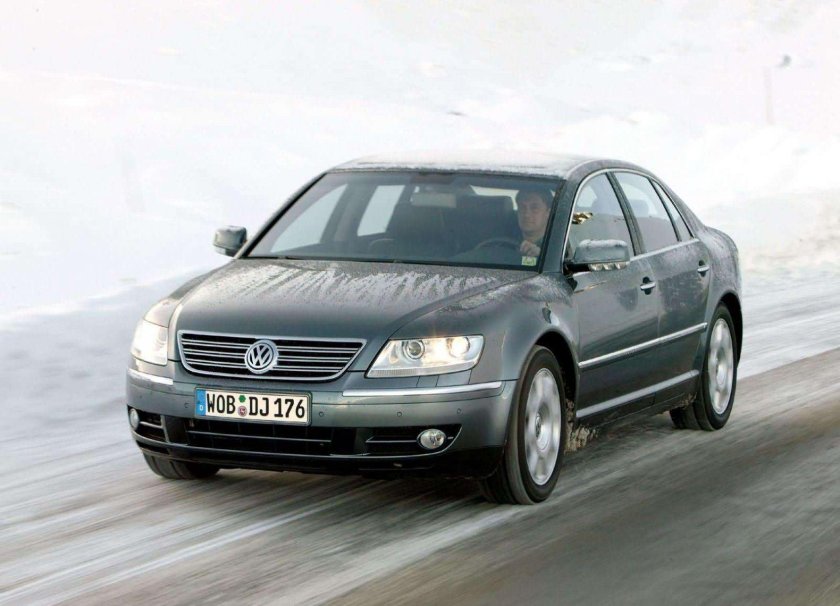 Фольксваген Фаэтон 4.2