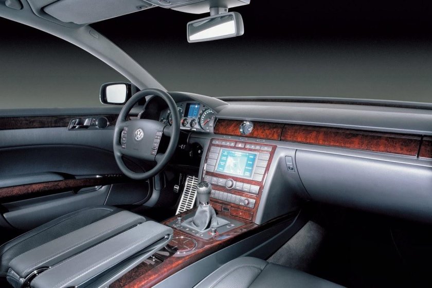 Фольксваген Фаэтон 2002