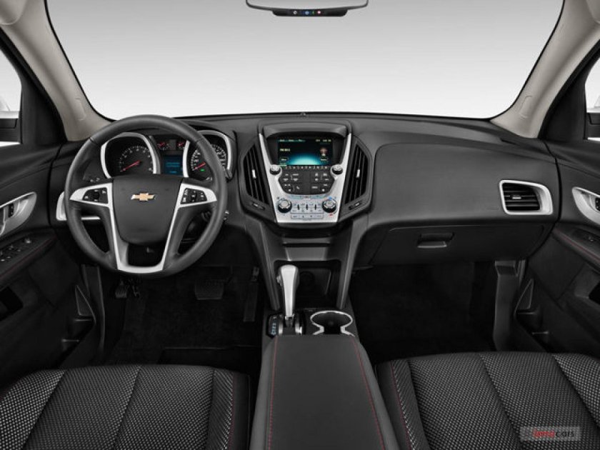 Chevrolet Equinox 2019 салон