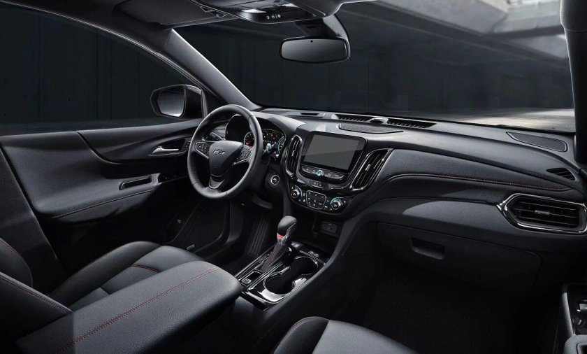 Chevrolet Equinox 2021 салон