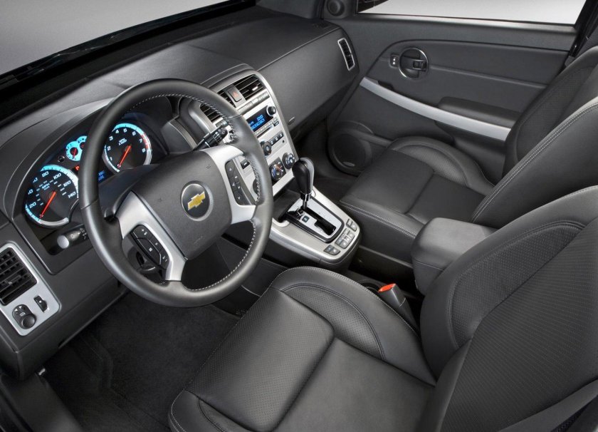Chevrolet Equinox 3 салон