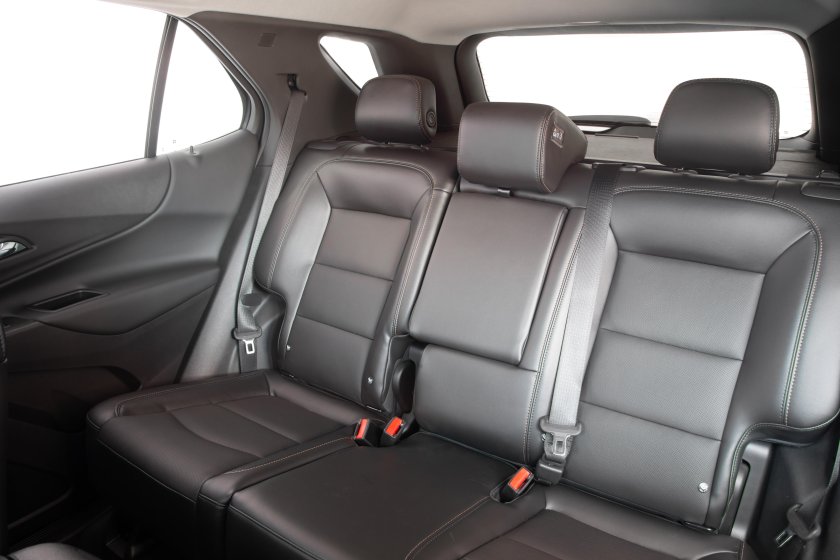 Chevrolet Equinox 2021 салон