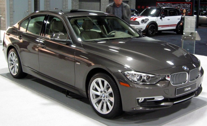 BMW 328 2012