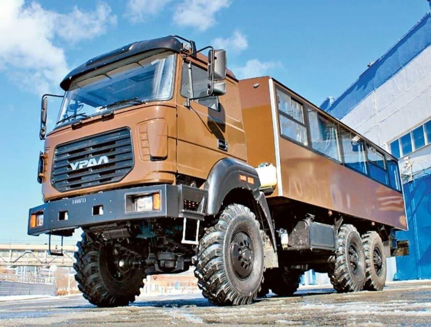 Автомобиль Урал 6320