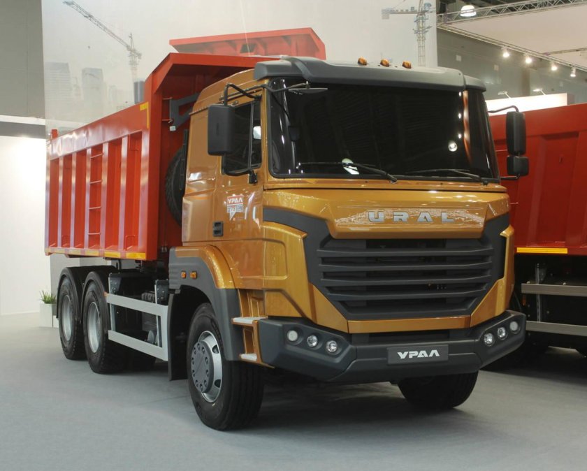 Новый Урал самосвал бескапотник 2019