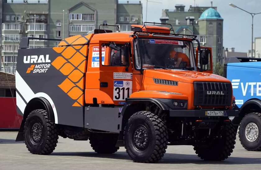 Урал грузовик 2023