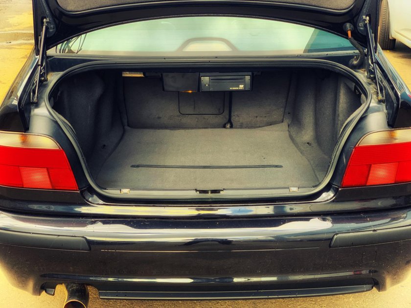 Багажник БМВ е39