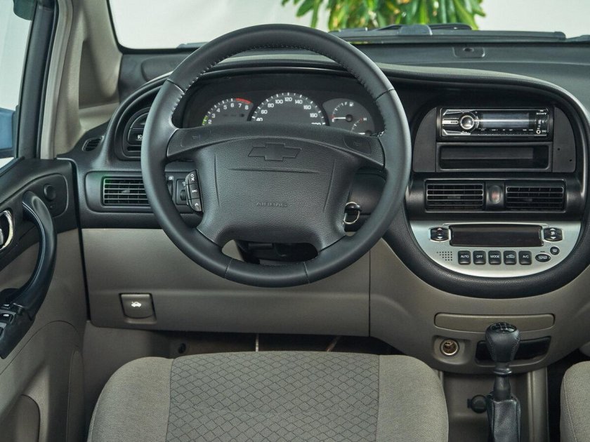 Шевроле Реззо 2006