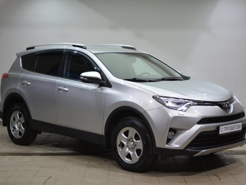 Toyota rav 4 2016