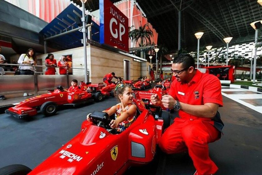 Ferrari World Абу-Даби