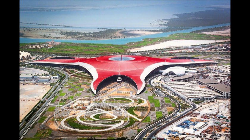Абу-Даби Ferrari World Abu Dhabi