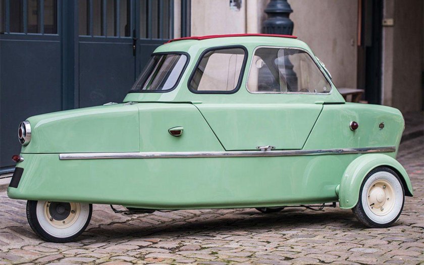 Машина мотоколяска инвалидка