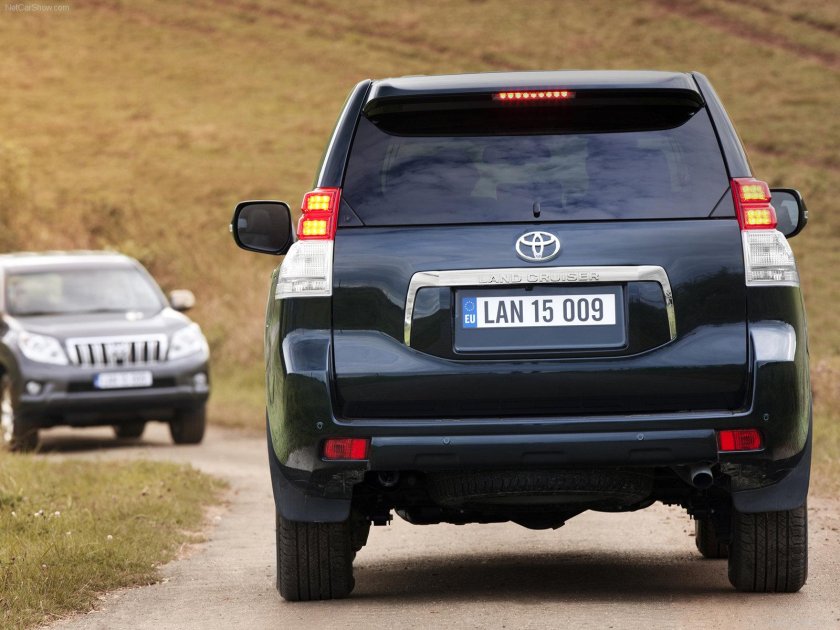 Toyota Land Cruiser Prado 150 2013
