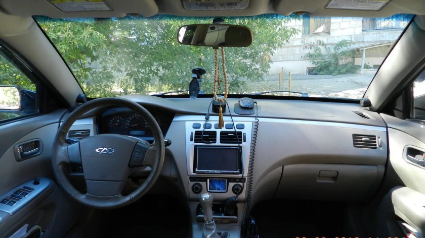 Chery fora 2007 салон