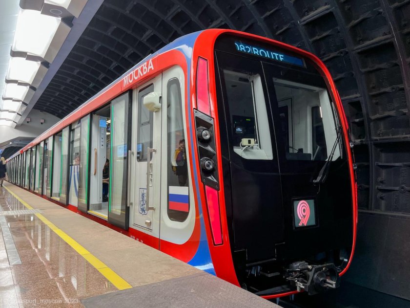 Вагон метро 81-775/776/777