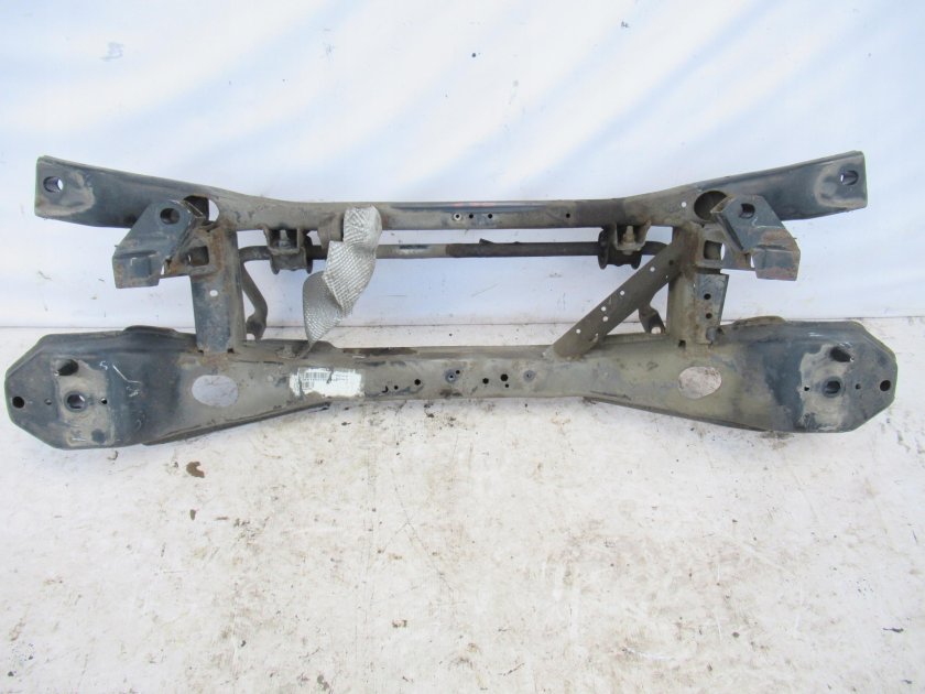 Задний подрамник Форд фокус 1