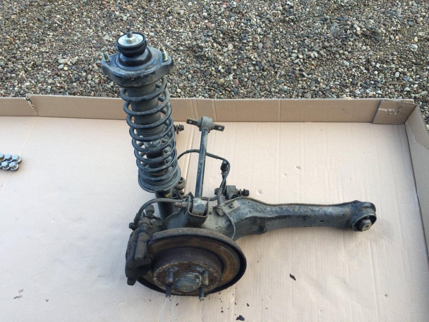 Задняя подвеска Вольво s40 1