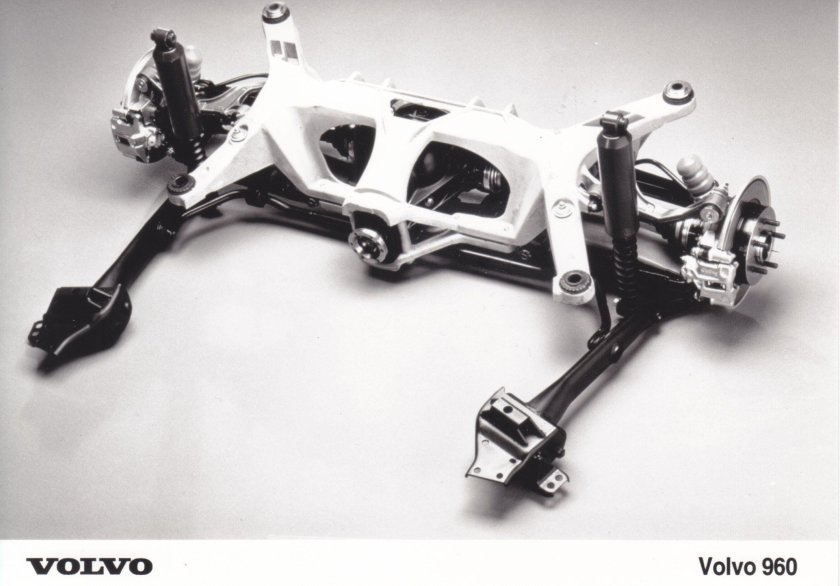 Задняя подвеска Volvo 960 мультилинк